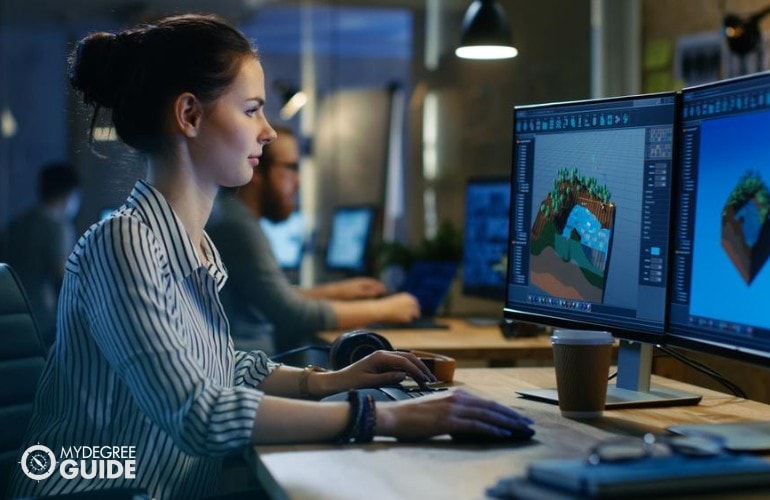10 Best Online Animation Degrees [2022 Guide]