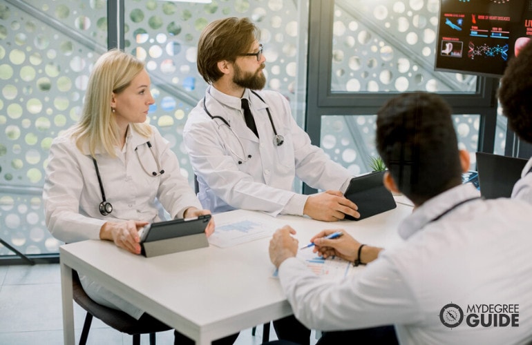 Professional Organizations for Those with a Degree in Healthcare Administration