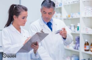 2024 Best Online Pharmacy Technician Certifications [CPhT Guide]